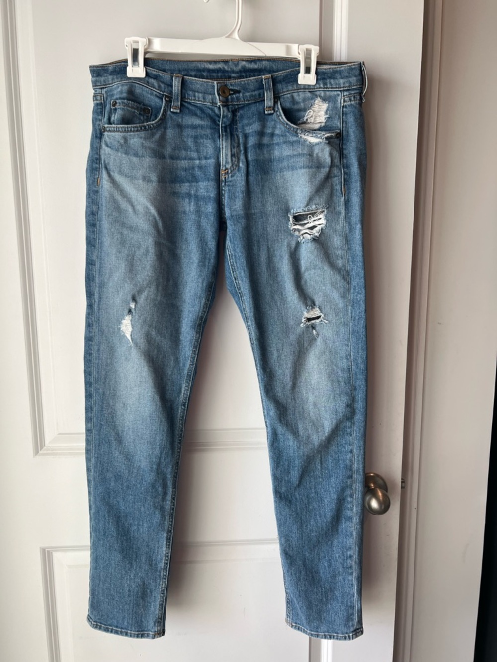 rag & bone Light Blue Distressed Jeans. 29 waist